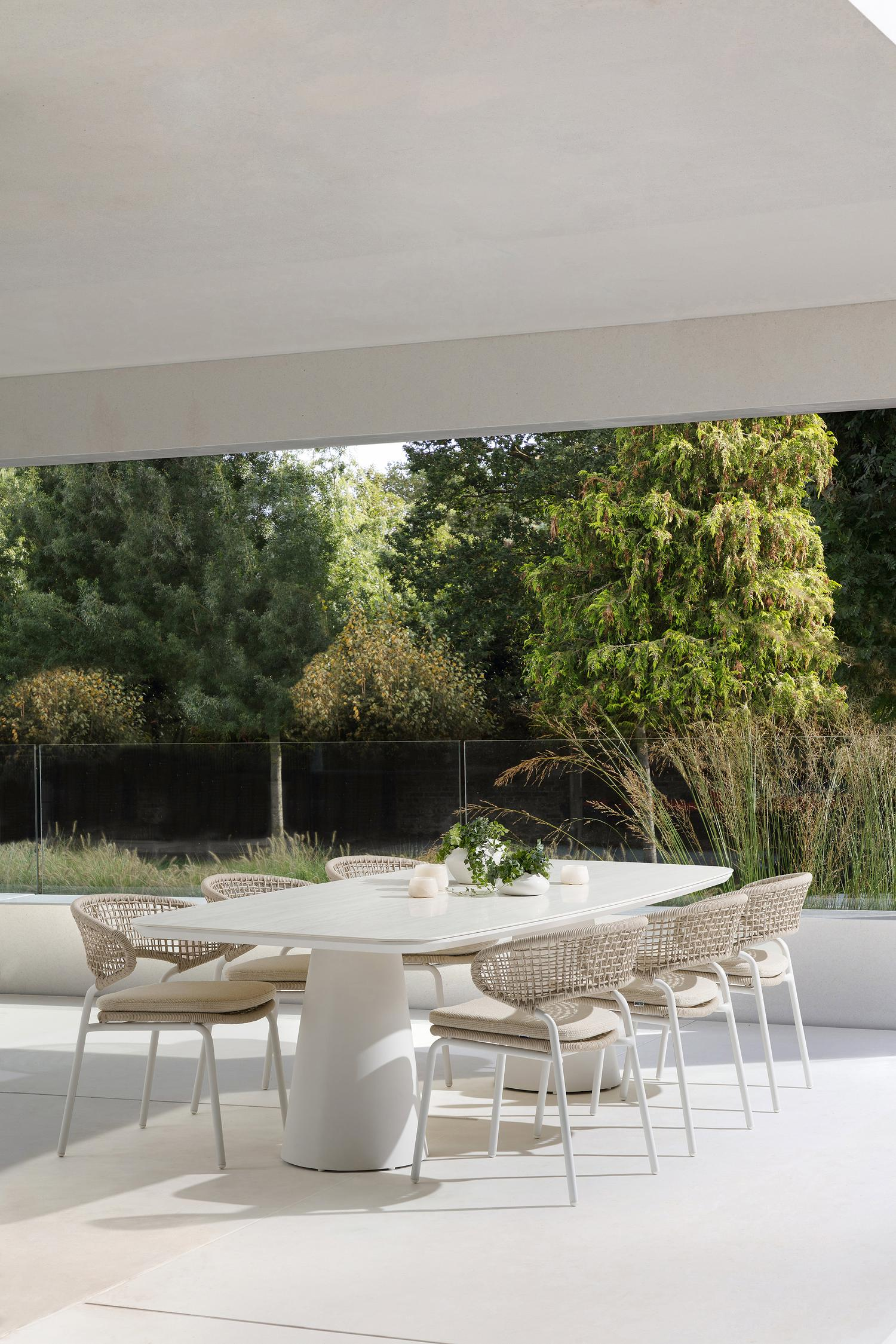 Chaise de jardin XL Donato en aluminium blanc et corde ronde tissée carrée beige