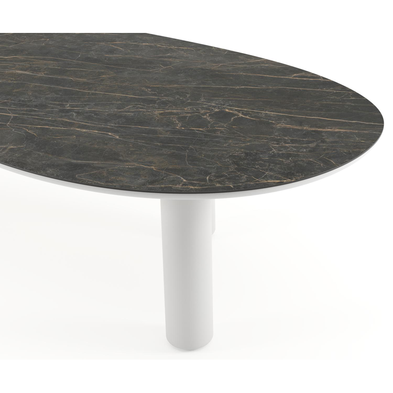 Table de jardin Amico organique en aluminium blanc et céramique pleine Black Obsession - Lg. 320 x Lrg. 145 x Haut. 73.5 cm