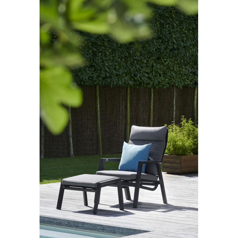 Pouf Prato en aluminium noir en avec coussin en weather+ softtouch gris