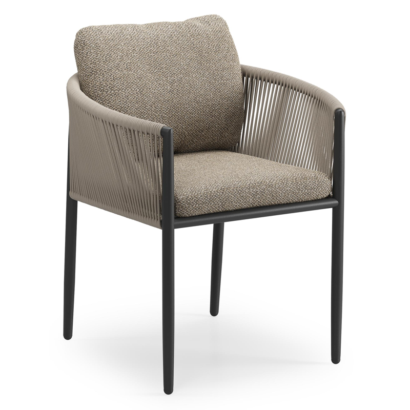 Organo tuinstoel in zwart aluminium en zwart verticaal geweven ronde rope met stoelkussen in All Weather Cosytica Madagascar Burch