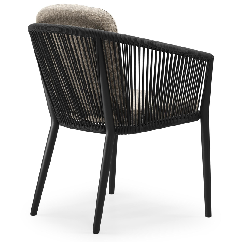 Orso tuinstoel in zwart aluminium en zwart verticaal geweven ronde rope met luxe zitkussen in All Weather Sunbrella® Luxe Chartres Pewter