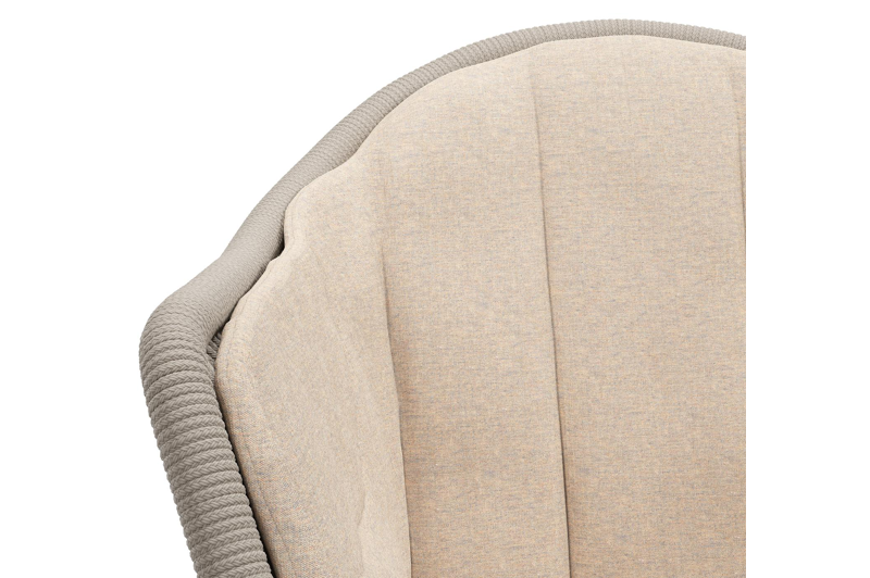 Pagino tuinstoel in teak en beige ronde wicker met kussen in heritage papyrus all weather sunbrella® luxe