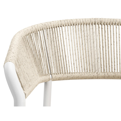 Zamora tuinstoel stapelbaar in wit aluminium en beige gedraaide ronde wicker met weather+ softtouch rustic kussen