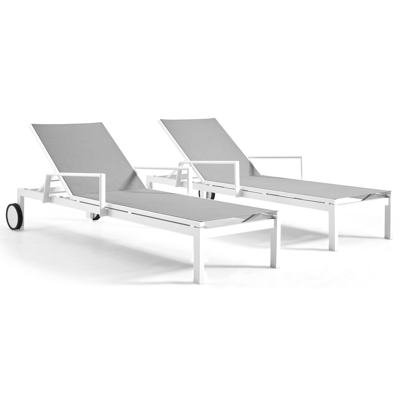 Set van 2 verstelbare Caravelle ligbedden in wit aluminium en grijs textilene met armleuning