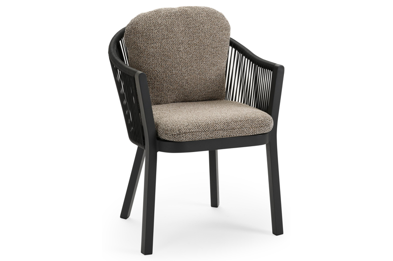 Nano tuinstoel in zwart aluminium en zwart verticaal geweven ronde rope met kussen in madagascar burch all weather cosytica