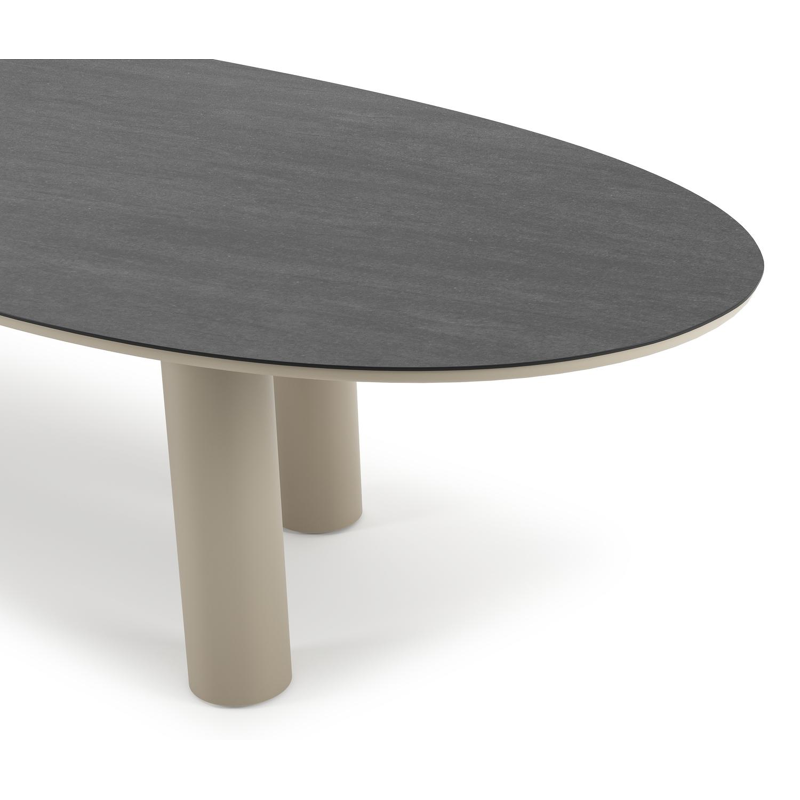 Organo tuintafel organisch in beige aluminium en volkeramiek Basalt Black - L 320 x B 120 x H 74 cm