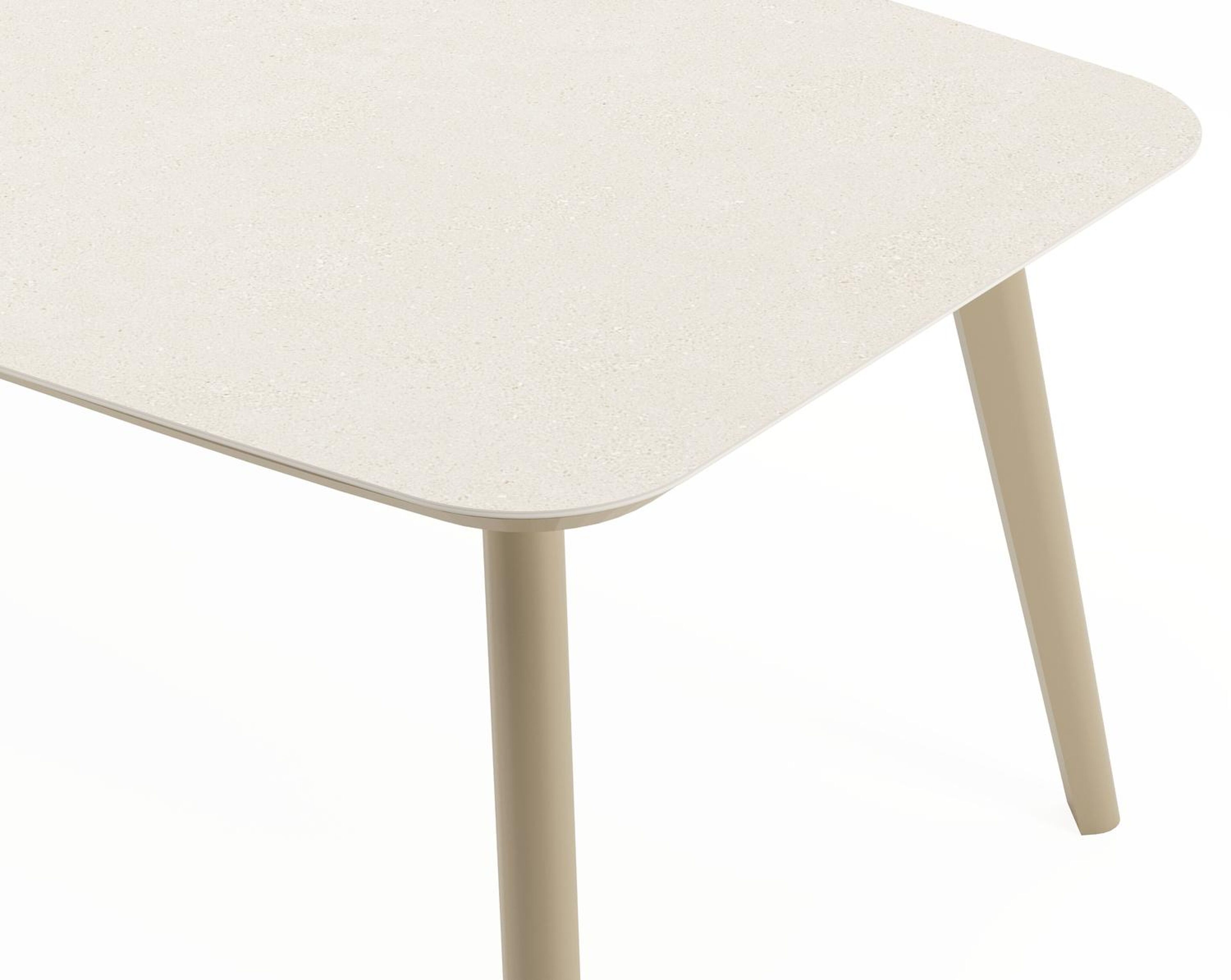 Mosa tuintafel bootvorm in beige aluminium en sintered stone Crema minerale - L 240 x B 110 x H 74 cm