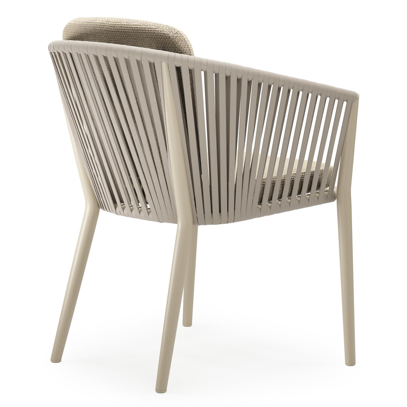 Orso tuinstoel in beige aluminium en beige verticaal geweven vlakke rope met zitkussen in All Weather Cosytica Althea Camel