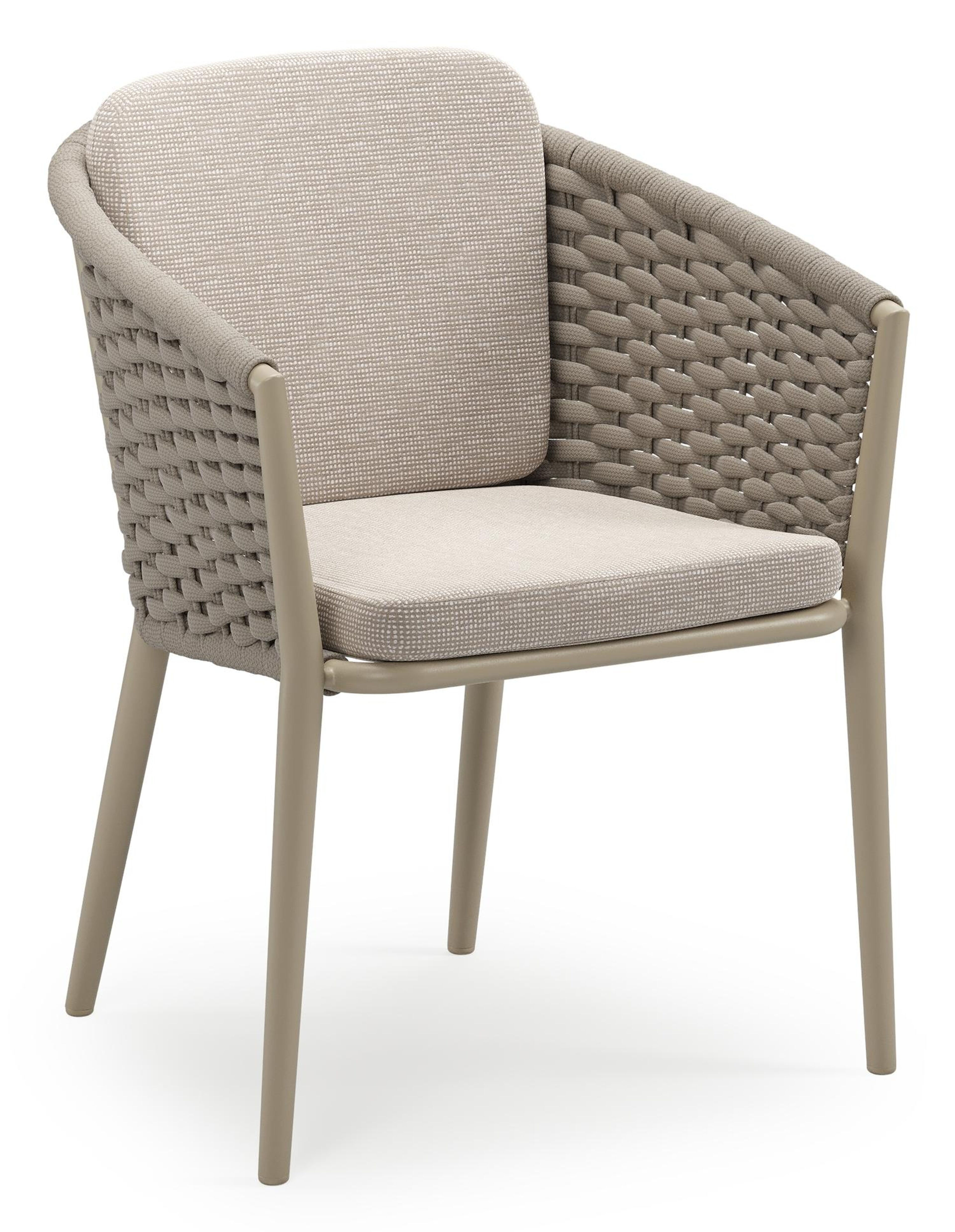 Orso stapelbare tuinstoel in beige aluminium en beige horizontaal geweven ronde rope met stoelkussen in All Weather Sunbrella® Luxe Slow Farafra