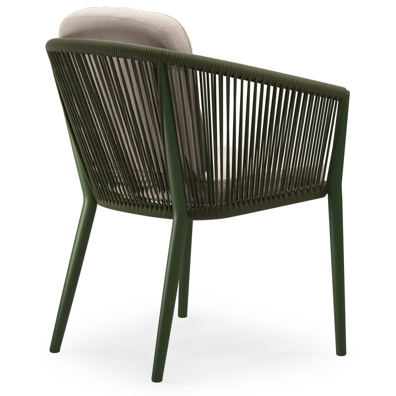 Orso tuinstoel in groen aluminium en groen verticaal geweven ronde rope met luxe zitkussen in All Weather Sunbrella® Luxe Wander Pilat