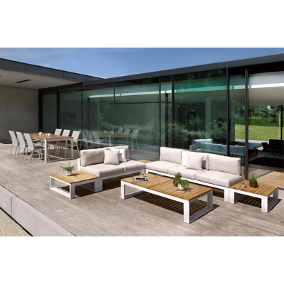 Verato tussentafel in wit aluminium en naturel teak - L 73 x B 88 x H 31,5 cm