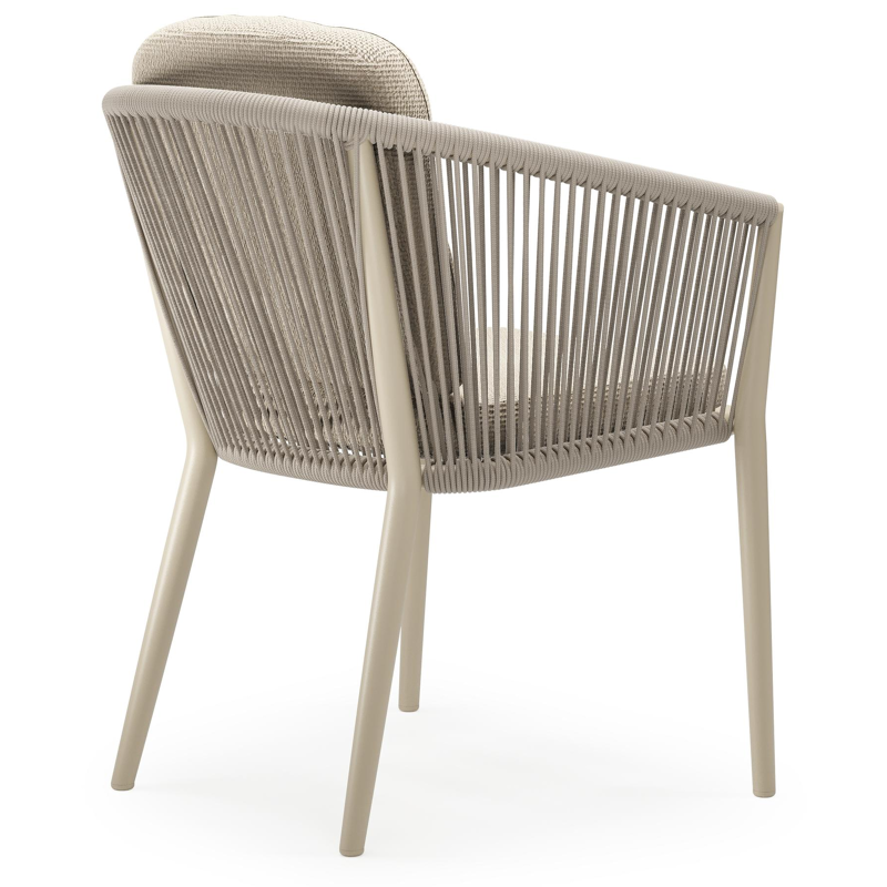 Orso tuinstoel in beige aluminium en beige verticaal geweven ronde rope met luxe zitkussen in All Weather Cosytica Althea Chalk