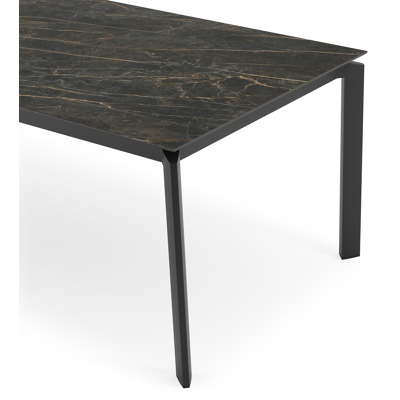 Cirello tuintafel in zwart aluminium en volkeramiek black obsession - L 240 x B 100 x H 75 cm