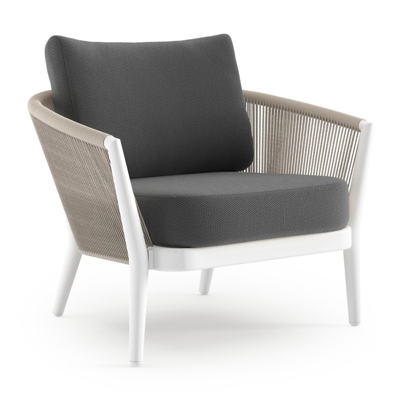 Fauteuil de jardin Orso en aluminium blanc en corde ronde tissée verticalement beige et coussins en all weather sunbrella® luxe Lopi Shadow