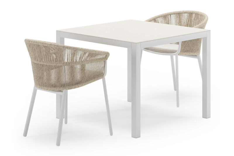 Feltro tuinset in wit aluminium en sintered stone Crema minerale met 2 Matera tuinstoelen