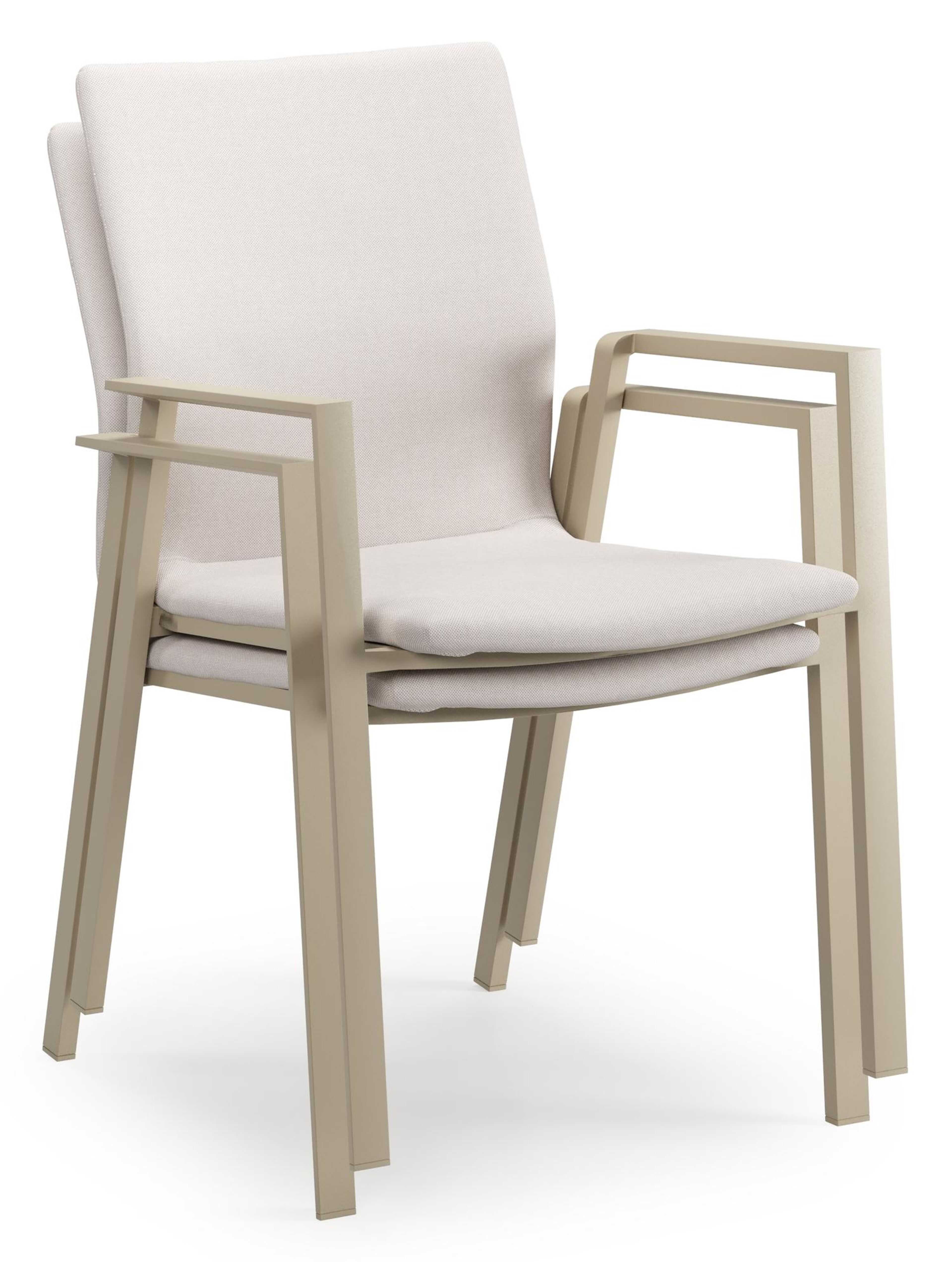 Livo tuinset in beige aluminium en crema minerale sintered stone met 6 stapelbare Madura tuinstoelen