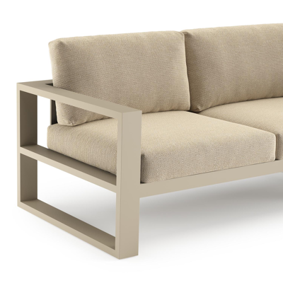 Verato loungehoek in beige aluminium met althea camel all weather cosytica kussen