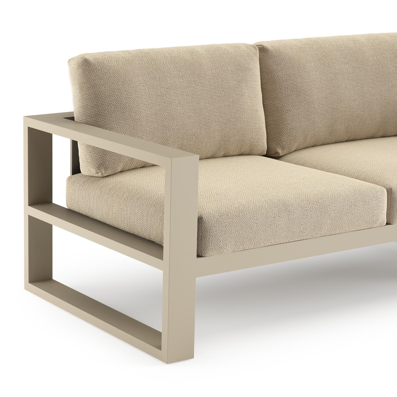 Verato loungehoek in beige aluminium met althea camel all weather cosytica kussen