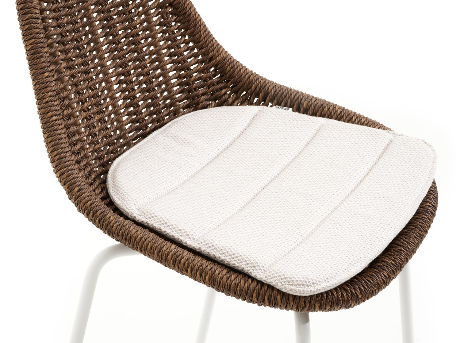 Tabouret de bar Pagino en aluminium blanc et résine tressée ronde brun avec coussin en lopi marble all weather sunbrella® luxe