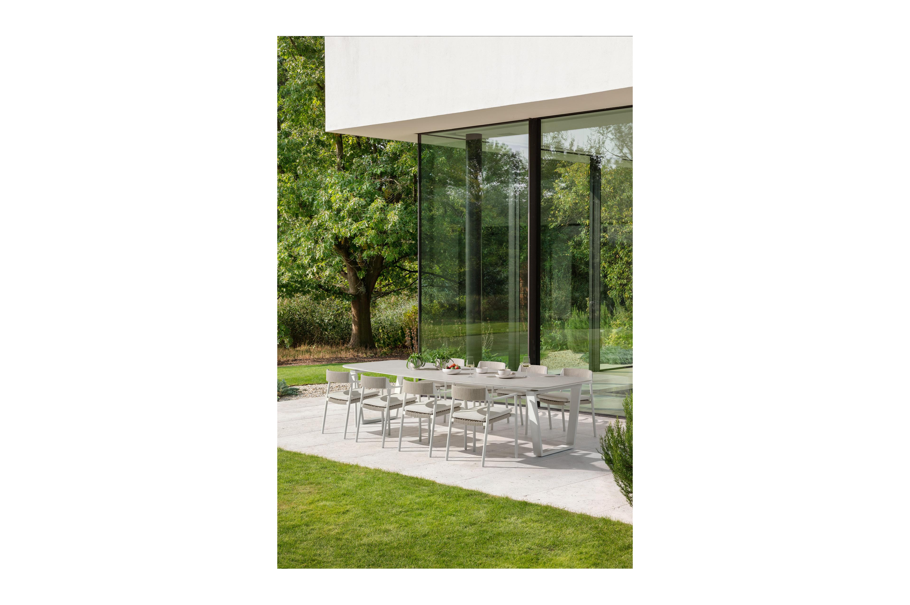 Pagino tuintafel in wit aluminium en volkeramiek shilin - L 315 x B 115 x H 74 cm