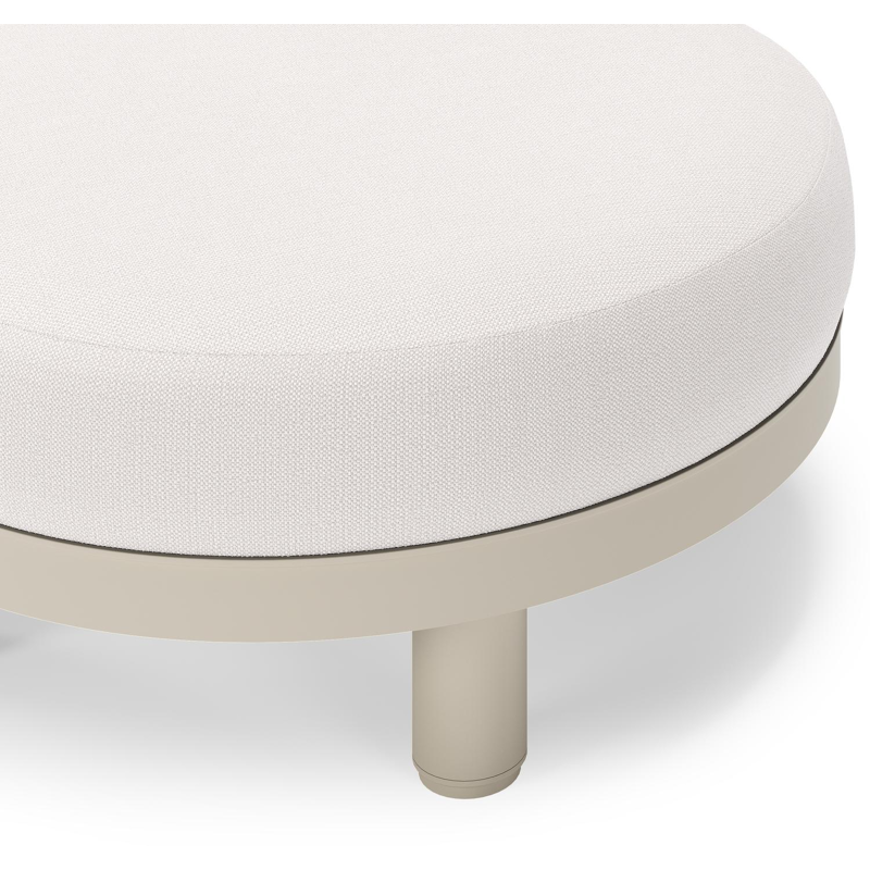 Donato lounge poef in beige aluminium met all weather sunbrella® luxe Savane Whisper kussen