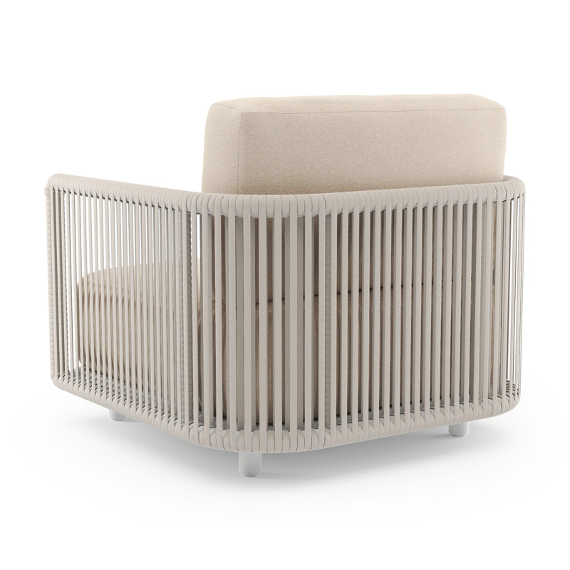 Organo loungestoel in wit aluminium en beige verticaal geweven luxe vlakke rope met heritage papyrus all weather Sunbrella® luxe kussen