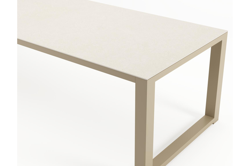 Livo tuintafel rechthoekig in beige aluminium en sintered stone Crema minerale - L 270 x B 100 x H 73.5 cm