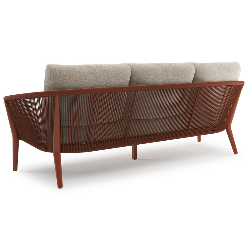 Orso loungeset in roestbruin aluminium en roestbruin verticaal geweven ronde rope met Catania Greige all weather cosytica kussen