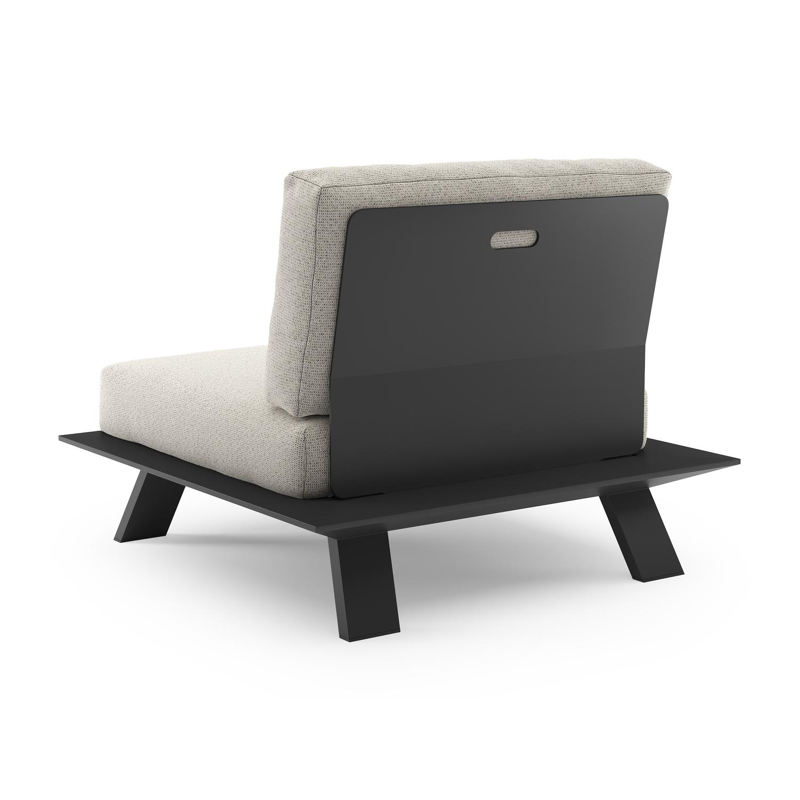Fauteuil de jardin Cesano en aluminium noir et coussin en all weather Solica firenze natural