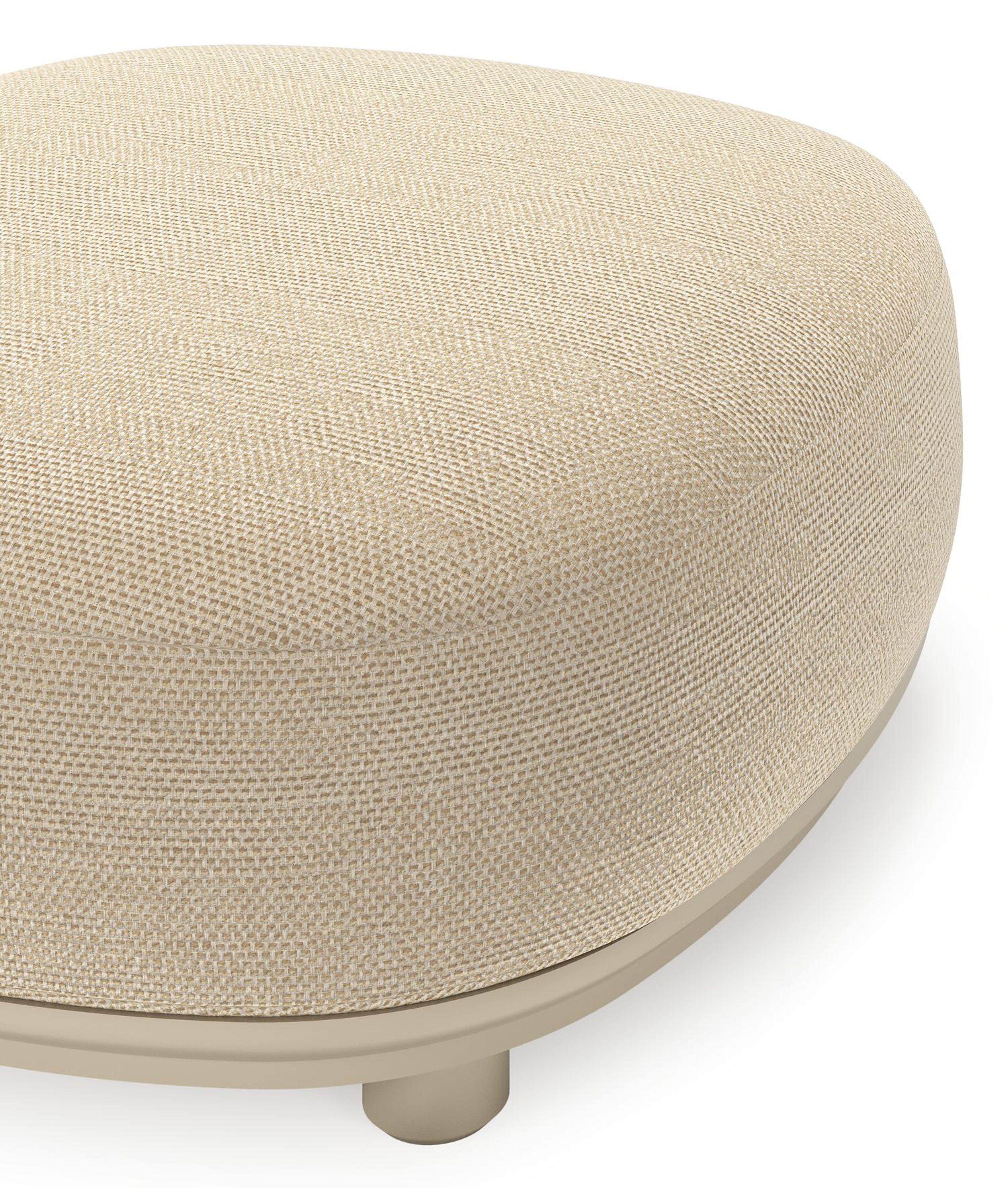 Vadelo poef in beige aluminium met althea camel all weather cosytica kussen