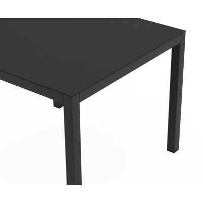 Feltro tuinset in zwart aluminium en sintered stone Notte minerale met 2 Madura tuinstoelen