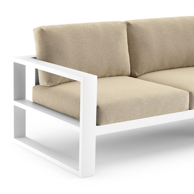 Verato loungehoek in wit aluminium met althea camel all weather cosytica kussen