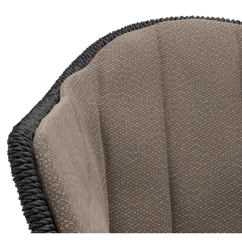 Pagino tuinstoel in zwart aluminium en zwart ronde wicker met zitkussen in All Weather Sunbrella® Luxe Lopi Coconut