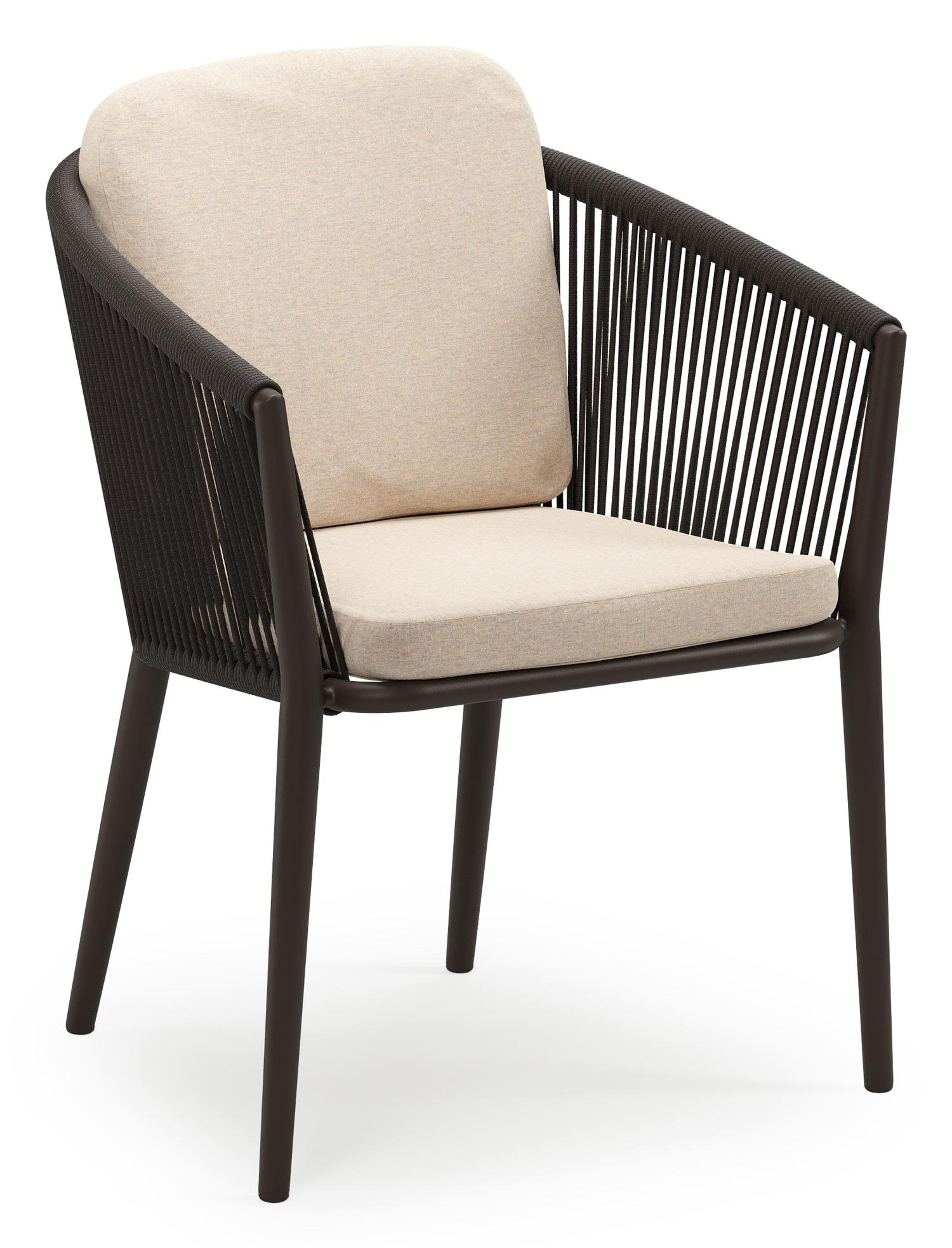 Chaise de jardin empilable Orso en aluminium brun foncé et corde ronde tissée verticalement brun foncé avec coussin en All Weather Sunbrella® Luxe Heritage Papyrus