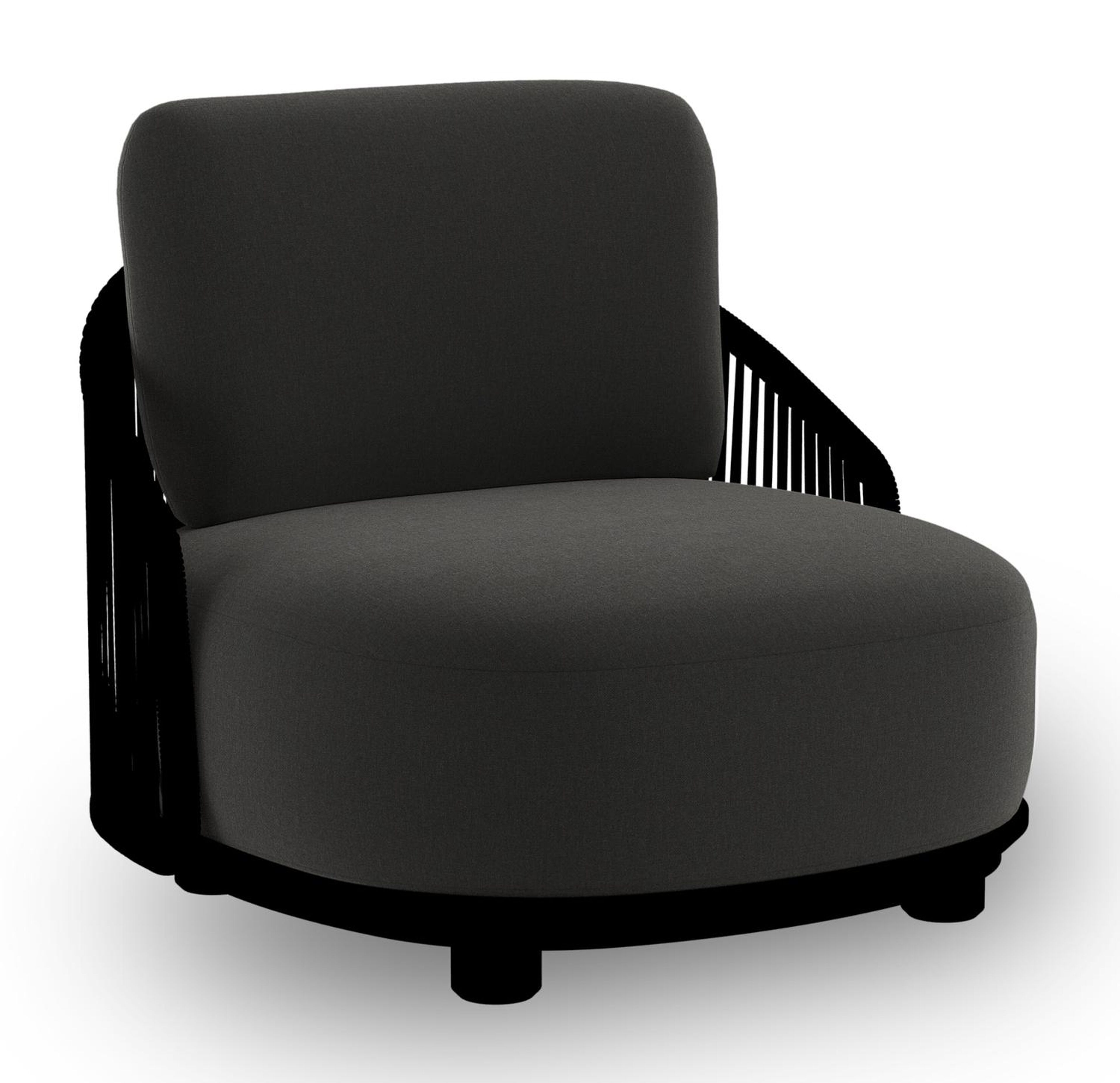 Vadelo loungestoel in zwart aluminium en zwart verticaal geweven ronde rope met natte sooty all weather sunbrella® luxe kussen