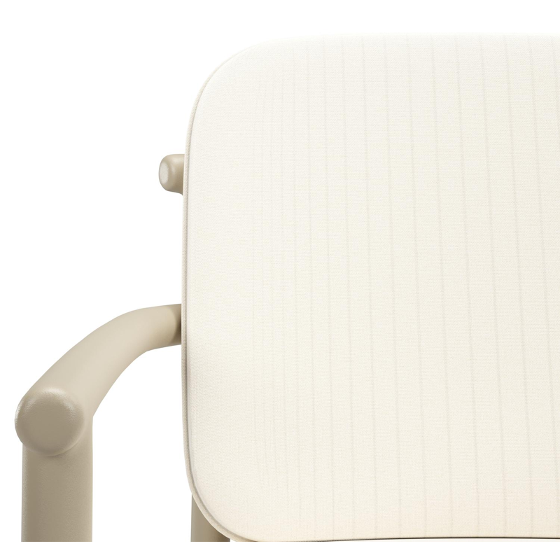 Bono stapelbare tuinstoel in beige aluminium met stoelkussen in All Weather Sunbrella® Luxe Natte White