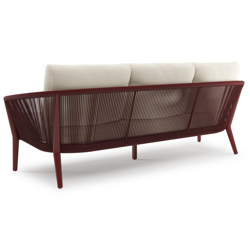 Orso loungeset in ruby aluminium en ruby verticaal geweven ronde rope met Althea Off White all weather cosytica kussen