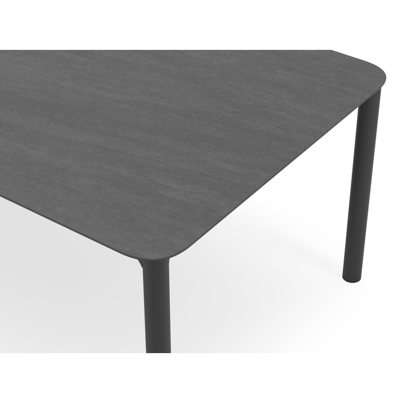 Lugano tuintafel rechthoekig afgerond in zwart aluminium en volkeramiek basalt black - L 290 x B 110 x H 74 cm