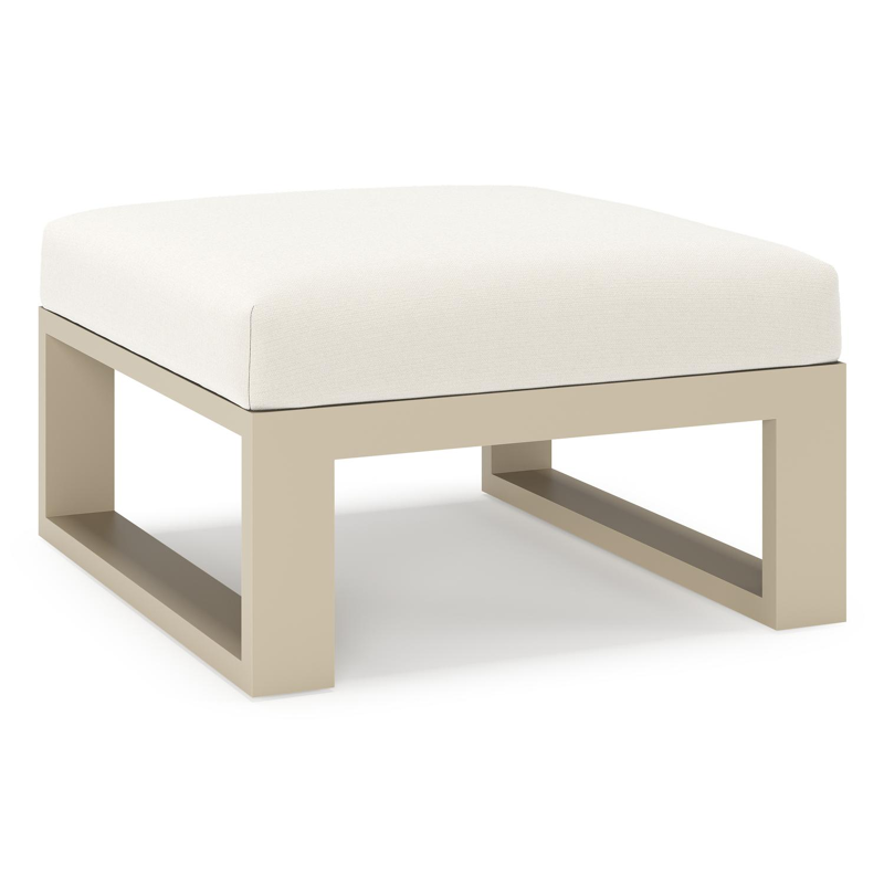 Verato poef in beige aluminium met savane white all weather sunbrella® luxe kussen