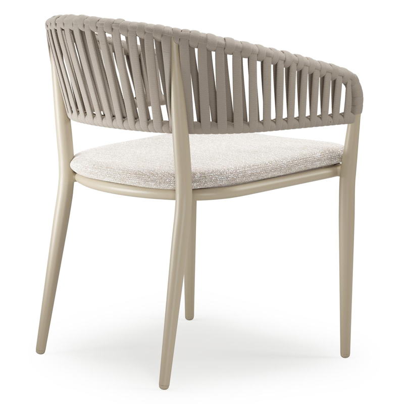 Tolfa stapelbare tuinstoel in beige aluminium en beige verticaal geweven luxe vlakke brede rope met stoelkussen in All Weather Sunbrella® Luxe Tundra Sand