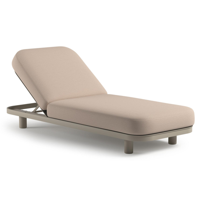Donato verstelbaar ligbed in beige aluminium met All Weather Sunbrella® luxe wander pilat kussen