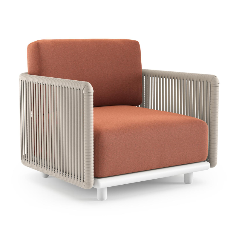 Organo loungestoel in wit aluminium en beige verticaal geweven luxe vlakke rope met heritage rust all weather Sunbrella® luxe kussen