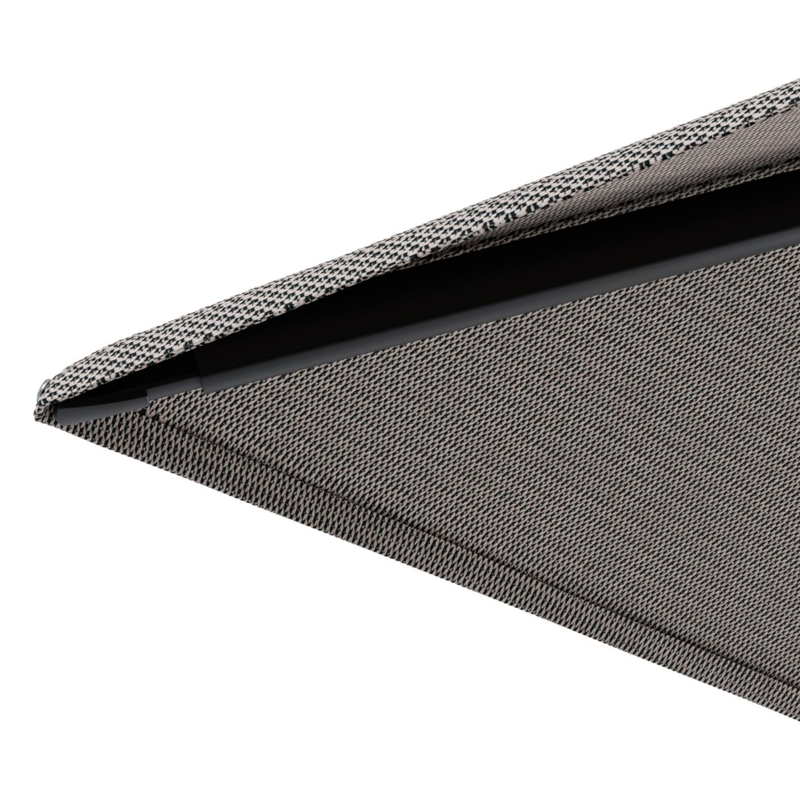 Minore zweefparasol met tiltfunctie in zwart aluminium en Lopi Pepper All Weather Sunbrella® Luxe parasoldoek - L1 280 x L2: 370 cm met parasolvoet Minore 260 kg met wielen