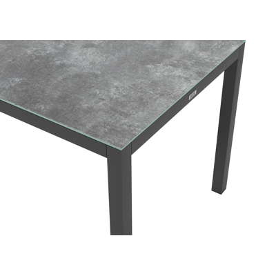 Ensemble de jardin Feltro en aluminium noir avec plateau de table en céramique verre gris et 4 chaises de jardin Artena