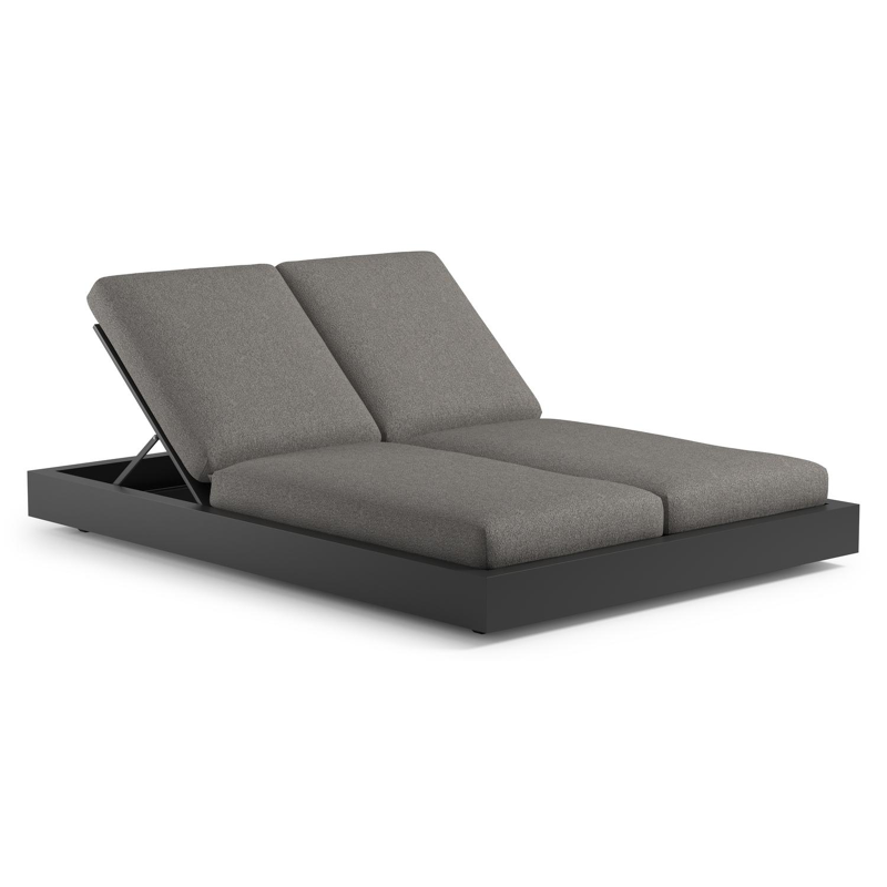 Como verstelbaar dubbel ligbed in zwart aluminium met tundra charcoal all weather Sunbrella® luxe kussen