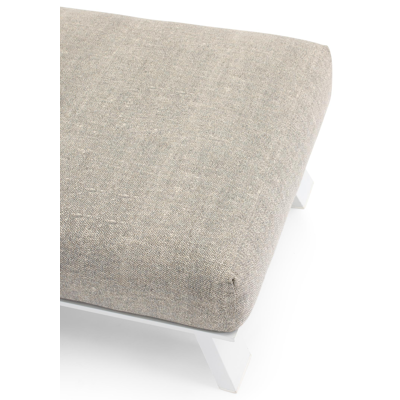 Cesano poef in wit aluminium met chartres pewter all weather sunbrella® luxe kussen