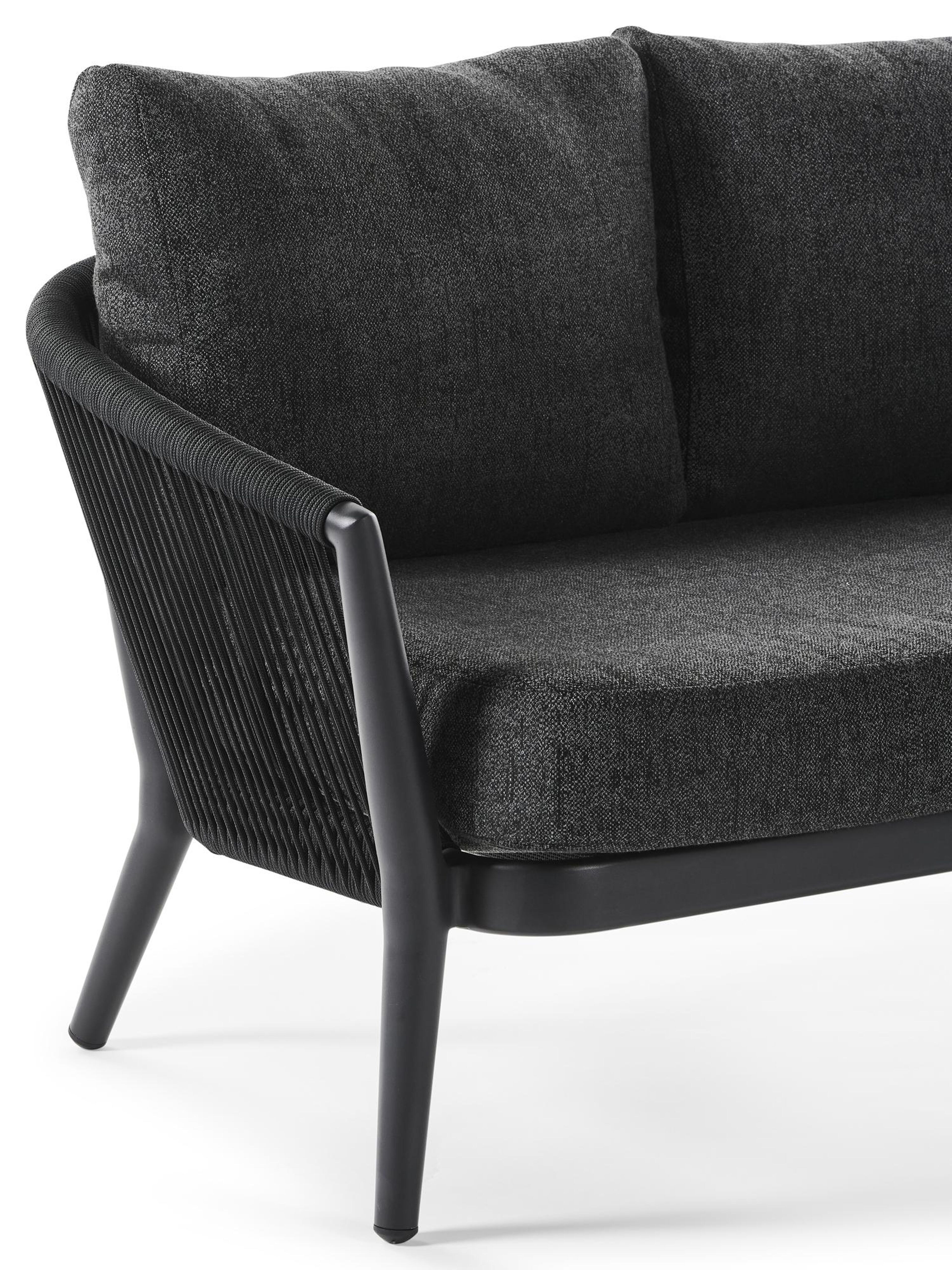 Orso loungebank 2-zit in zwart aluminium en zwart verticaal geweven ronde rope met chartres sooty all weather sunbrella® luxe kussen