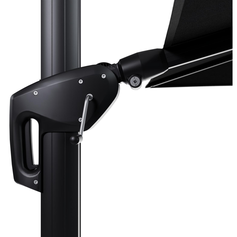 Parasol pendant Minore avec fonction tilt en aluminium noir  avec toile de parasol en all weather sunbrella® luxe chartres sooty - Larg1 370 x Larg2 280 cm