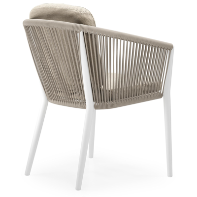 Chaise de jardin Orso en aluminium blanc et corde ronde tissée verticalement beige avec coussin luxe en All Weather Cosytica Althea Chalk