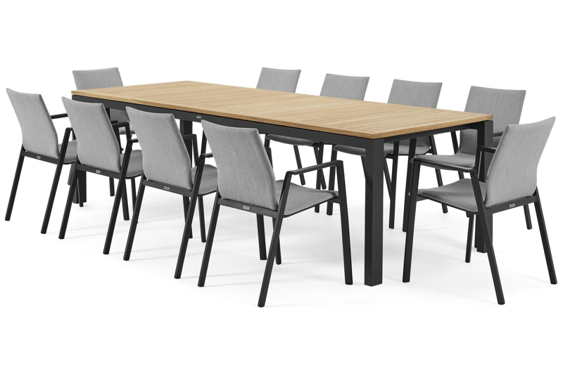 Ensemble de jardin Varese en aluminium noir avec plateau de table en teck naturel et 10 chaises de jardin empilables Madura